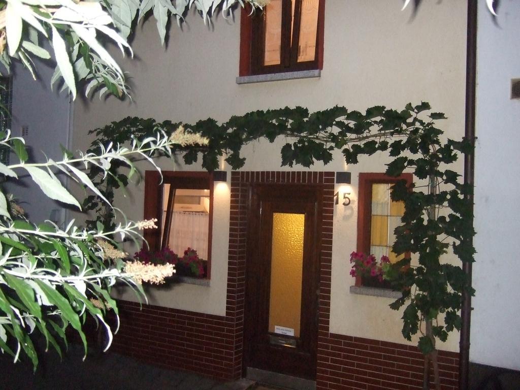 Kleines Winzerhauschen Βίλα Bremm Δωμάτιο φωτογραφία