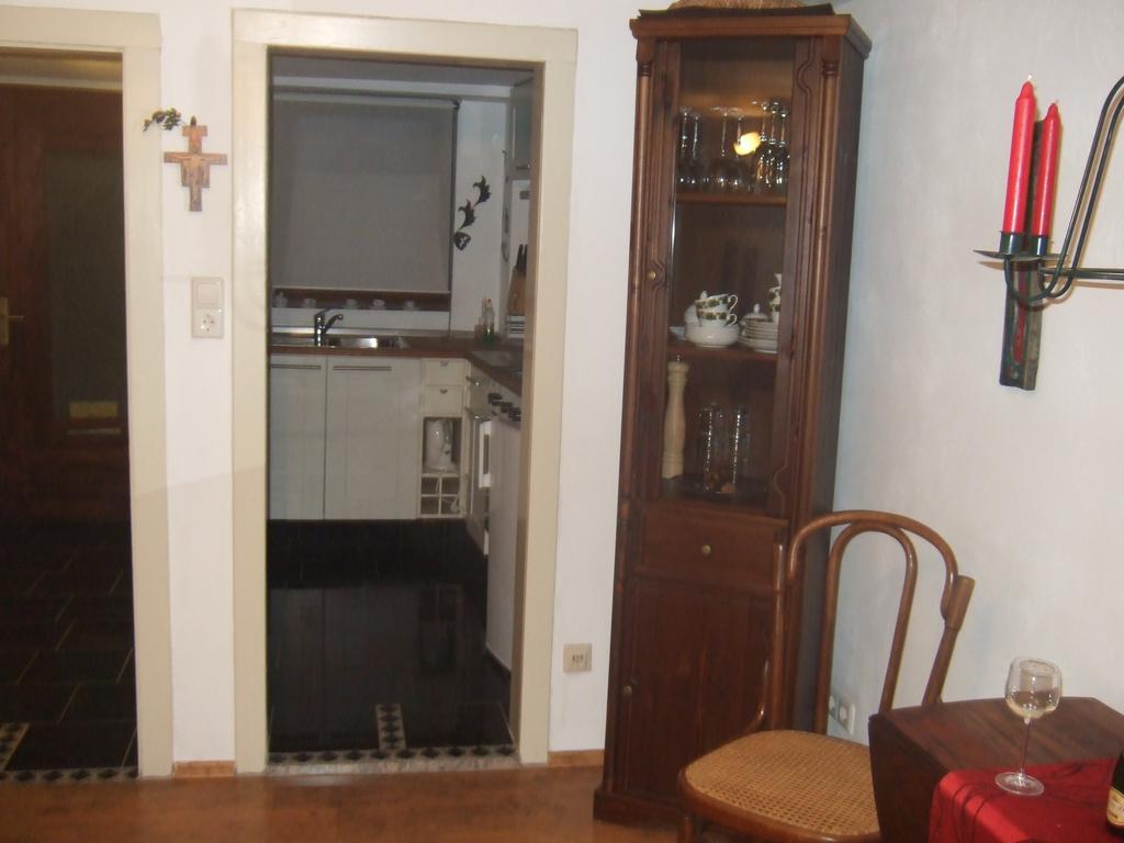 Kleines Winzerhauschen Βίλα Bremm Δωμάτιο φωτογραφία